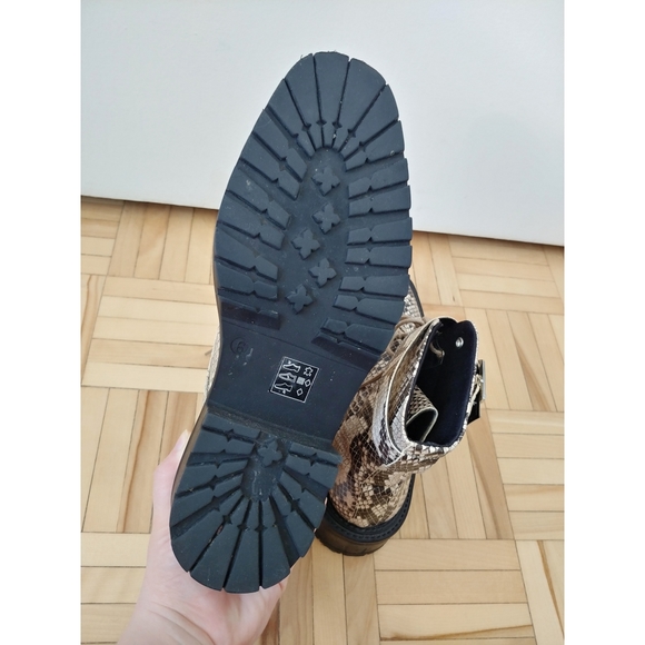 ASOS Leather Snake Print Boot - Picture 6 of 6